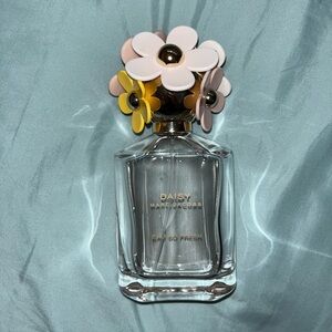 Marc Jacobs Daisy Perfume